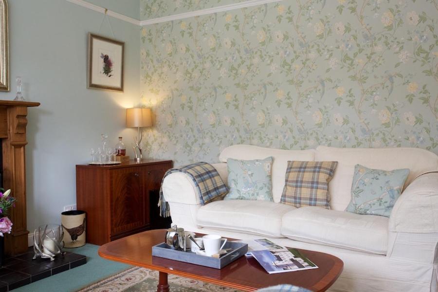 Dunmurray Lodge Guesthouse And Loft Apartment Питлохри Екстериор снимка